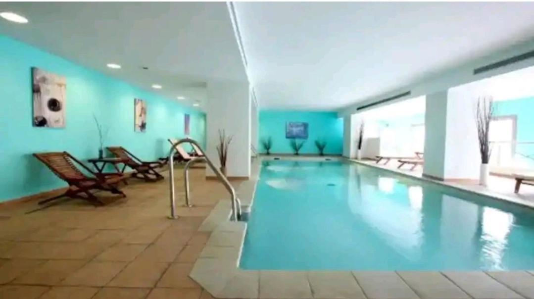 Elegante Alojamiento Con Piscina A 200 M Del Mar. Lejlighed Benalmádena Eksteriør billede