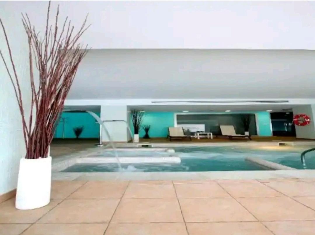 Elegante Alojamiento Con Piscina A 200 M Del Mar. Lejlighed Benalmádena Eksteriør billede